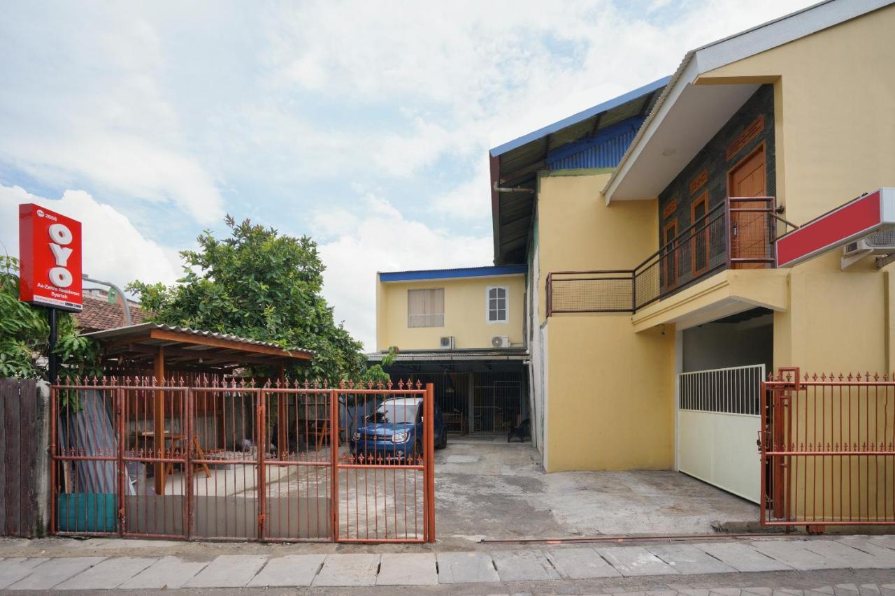 Oyo 2656 Az Zahra Residence Syariah Surabaya Ngoại thất bức ảnh