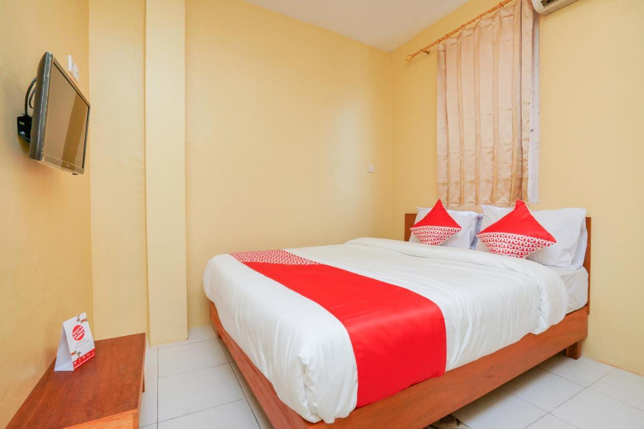 Oyo 2656 Az Zahra Residence Syariah Surabaya Ngoại thất bức ảnh