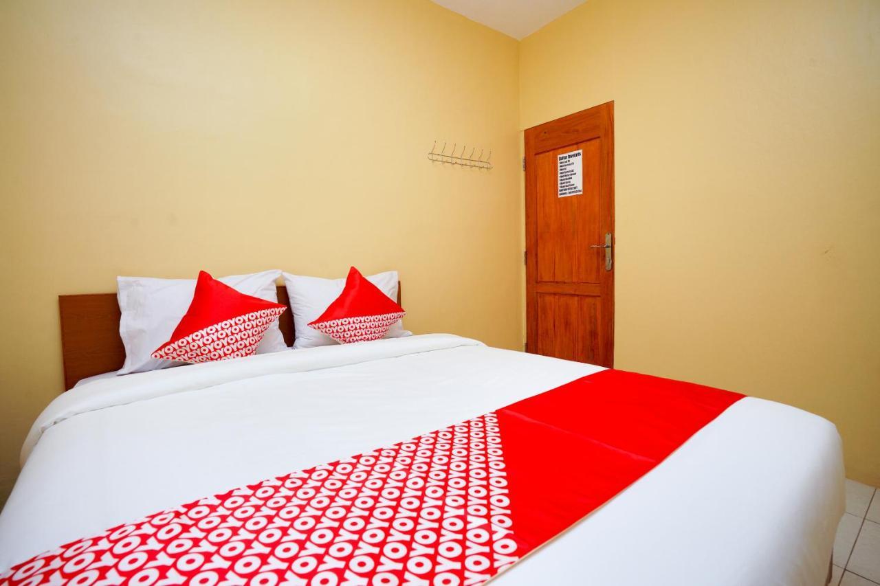 Oyo 2656 Az Zahra Residence Syariah Surabaya Ngoại thất bức ảnh