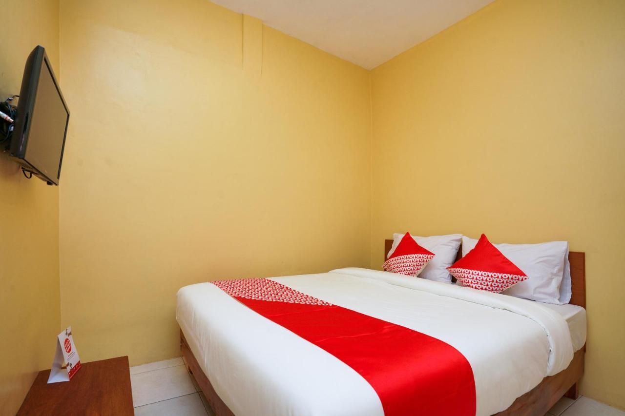Oyo 2656 Az Zahra Residence Syariah Surabaya Ngoại thất bức ảnh