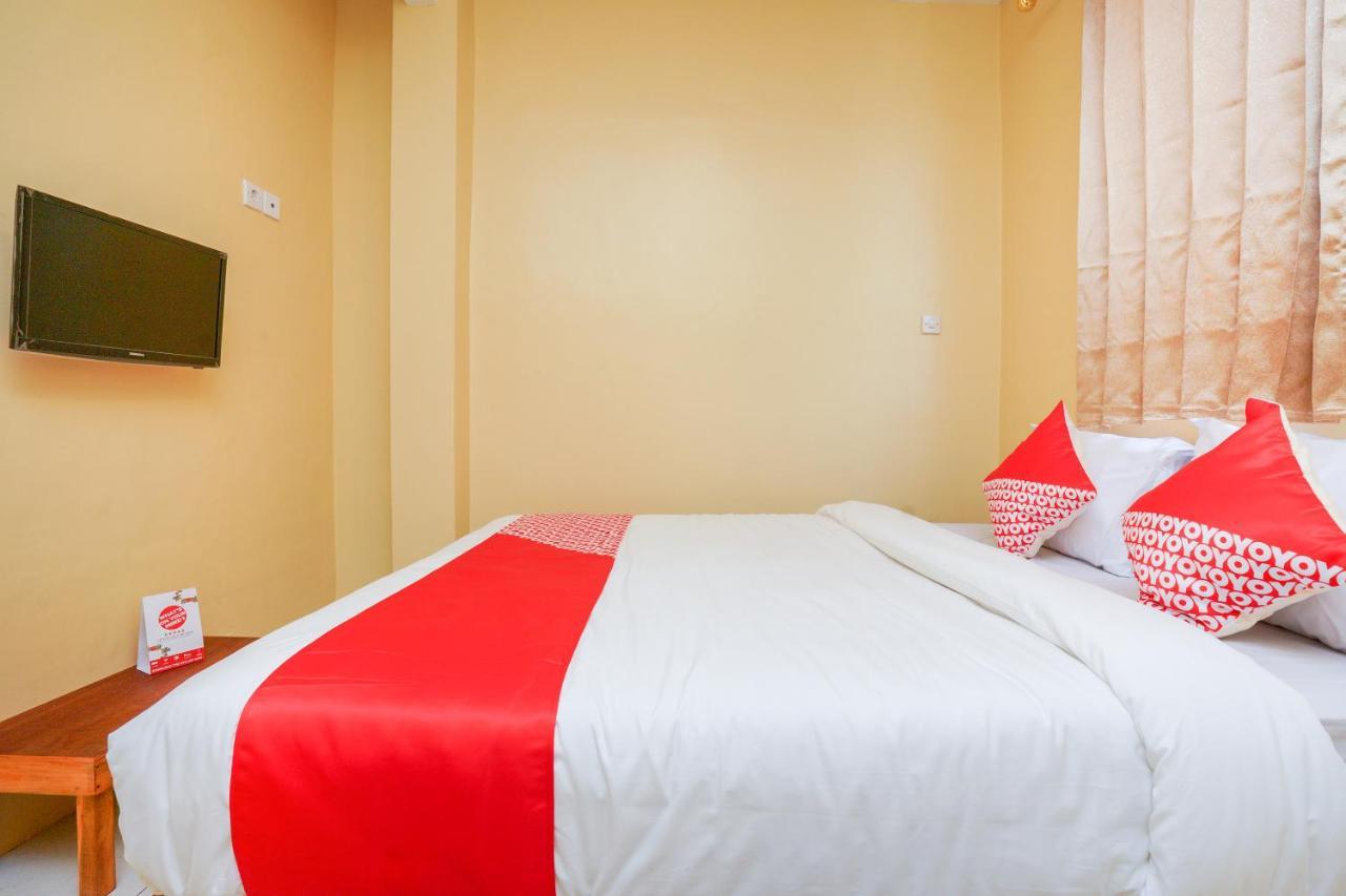 Oyo 2656 Az Zahra Residence Syariah Surabaya Ngoại thất bức ảnh